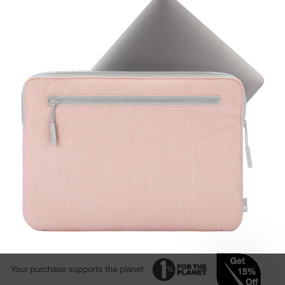 BRAND NEW INCASE sleeve. - Picture 3 of 8